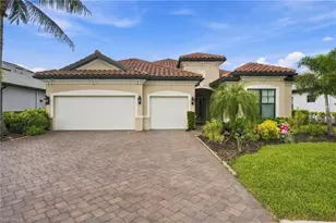 2324 Grenadines Way, Naples, FL 34120 - Photo 6