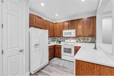 1391 Santiago Cir #902, Naples, FL 34113 - Photo 18