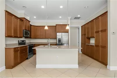 7162 Dominica Dr, Naples, FL 34113 - Photo 10