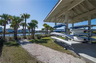 7162 Dominica Dr, Naples, FL 34113 - Photo 36