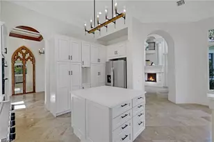 1609 China Berry Way, Naples, FL 34105 - Photo 6