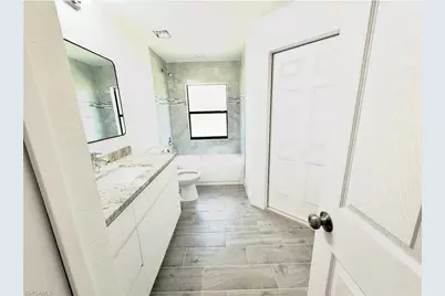 2802 10th St W, Lehigh Acres, FL 33971 - Photo 10