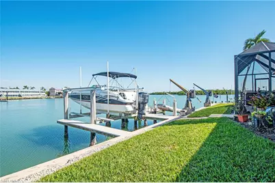 125 Pago Pago Dr E, Naples, FL 34113 - Photo 26