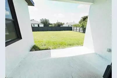 4303 11th St SW, Lehigh Acres, FL 33976 - Photo 12