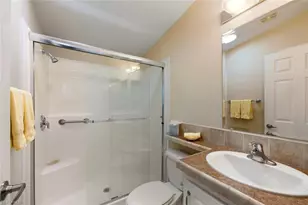 1055 Diamond Lake Cir, Naples, FL 34114 - Photo 22