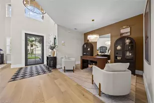 12710 Aviano Dr, Naples, FL 34105 - Photo 10