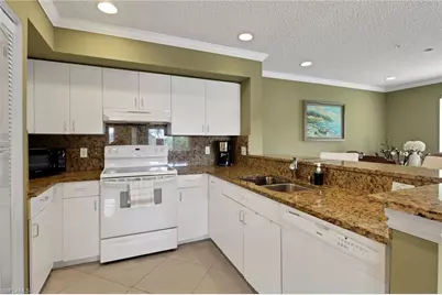 1195 Wildwood Lakes Blvd #202, Naples, FL 34104 - Photo 4