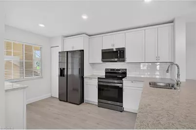 7707 Jewel Ln #104, Naples, FL 34109 - Photo 8
