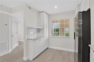 7707 Jewel Ln, Naples, FL 34109 - Photo 10