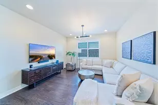 11546 Meadowrun Cir, Fort Myers, FL 33913 - Photo 16