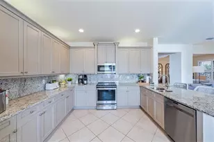 11546 Meadowrun Cir, Fort Myers, FL 33913 - Photo 12