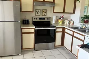1406 Churchill Cir, Naples, FL 34116 - Photo 8