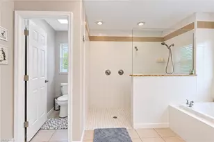 1727 SE 8th Ave, Cape Coral, FL 33990 - Photo 18