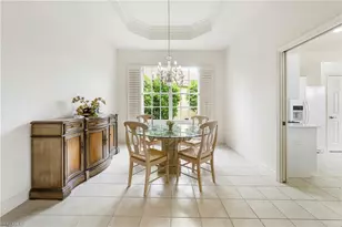 2296 Island Cove Cir, Naples, FL 34109 - Photo 12