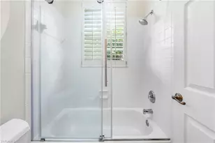2296 Island Cove Cir, Naples, FL 34109 - Photo 20