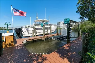 197 San Mateo Dr, Bonita Springs, FL 34134 - Photo 6