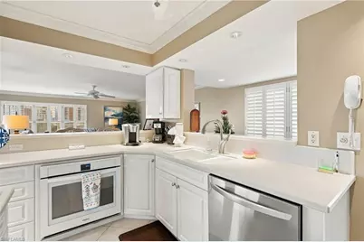 9517 Gulf Shore Dr #403, Naples, FL 34108 - Photo 10