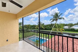 700 Valley Stream Dr, Naples, FL 34113 - Photo 16