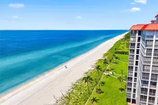 10691 Gulf Shore Dr, Naples, FL 34108 - Photo 40