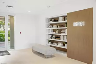 10691 Gulf Shore Dr, Naples, FL 34108 - Photo 32