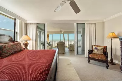 10691 Gulf Shore Dr #200, Naples, FL 34108 - Photo 20