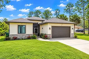2735 12th Ave NE, Naples, FL 34120 - Photo 2