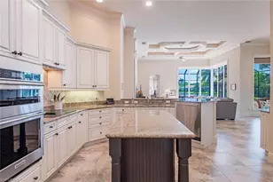 915 Spanish Moss Trail, Naples, FL 34108 - Photo 12