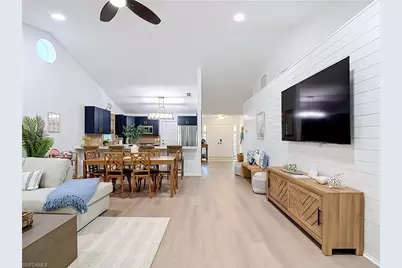 812 102nd Ave N, Naples, FL 34108 - Photo 8