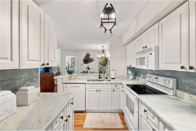 8930 Colonnades Ct E #635, Bonita Springs, FL 34135 - Photo 10