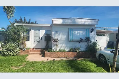 3 Derwent Blvd, Fort Myers, FL 33908 - Photo 2