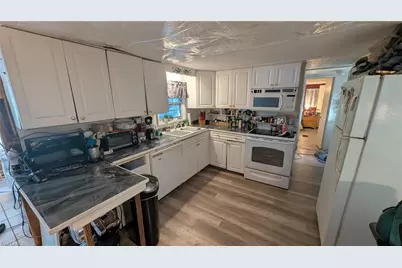 3 Derwent Blvd, Fort Myers, FL 33908 - Photo 8