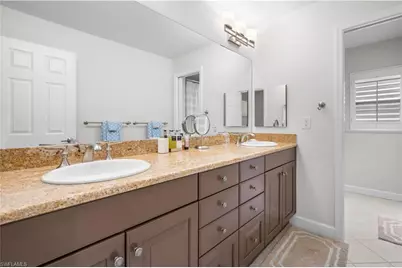 807 Rue Deville #2.11, Naples, FL 34108 - Photo 22
