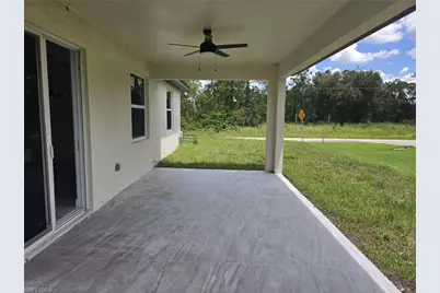 2604 E 13th St, Lehigh Acres, FL 33972 - Photo 8