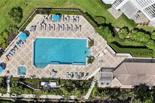 4401 Gulf Shore Blvd N, Naples, FL 34103 - Photo 38