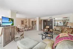 4401 Gulf Shore Blvd N, Naples, FL 34103 - Photo 2