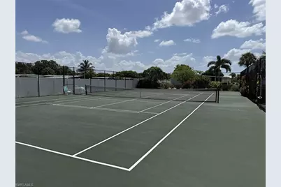 49 Oceans Blvd, Naples, FL 34104 - Photo 6