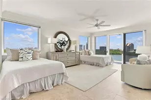 10 Seagate Dr, Naples, FL 34103 - Photo 26