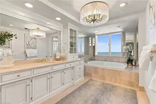 10 Seagate Dr, Naples, FL 34103 - Photo 24