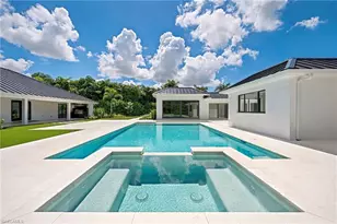 620 Carica Rd, Naples, FL 34108 - Photo 32
