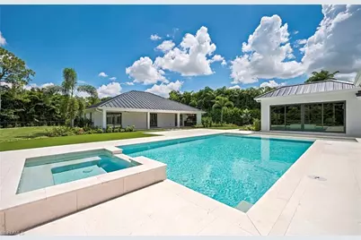 620 Carica Rd, Naples, FL 34108 - Photo 26