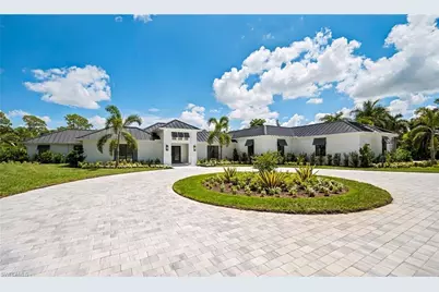 620 Carica Rd, Naples, FL 34108 - Photo 2