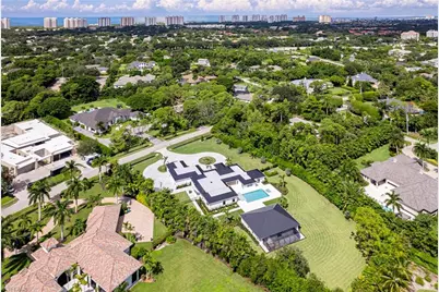 620 Carica Rd, Naples, FL 34108 - Photo 36