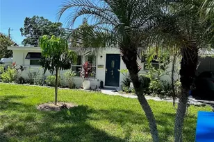 1340 Delmar Ln, Naples, FL 34104 - Photo 2