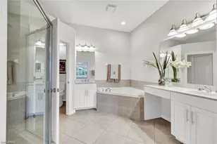 8723 Coastline Ct, Naples, FL 34120 - Photo 18