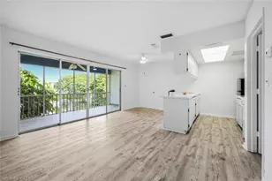 11 Bobolink Ct, Naples, FL 34105 - Photo 6