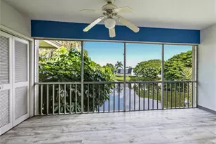 11 Bobolink Ct, Naples, FL 34105 - Photo 8