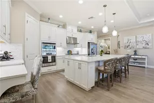 8665 Dilillo Ct, Naples, FL 34119 - Photo 8