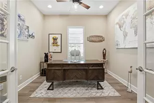 8665 Dilillo Ct, Naples, FL 34119 - Photo 12