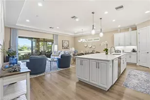 8665 Dilillo Ct, Naples, FL 34119 - Photo 10