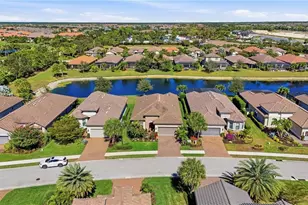 8665 Dilillo Ct, Naples, FL 34119 - Photo 2